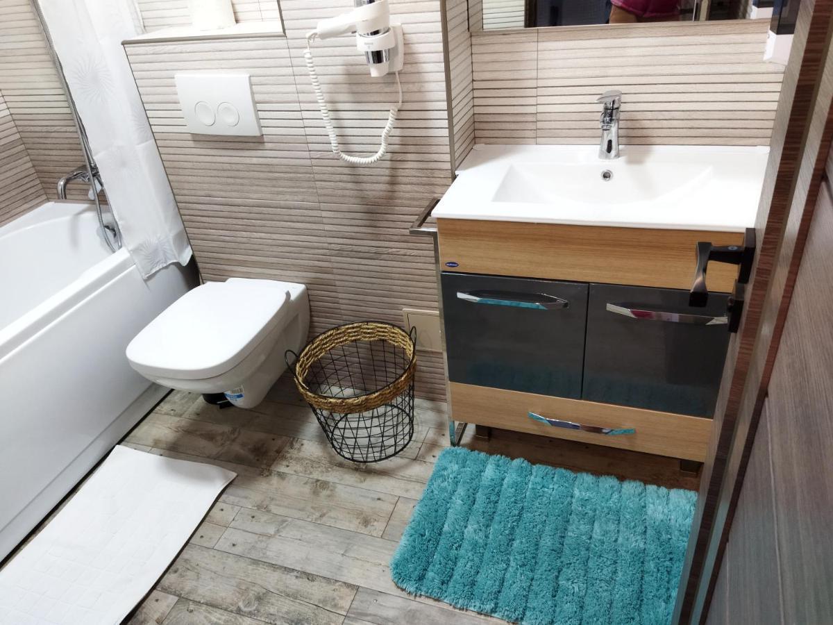 Apartament Gabriela บายามาเร ภายนอก รูปภาพ